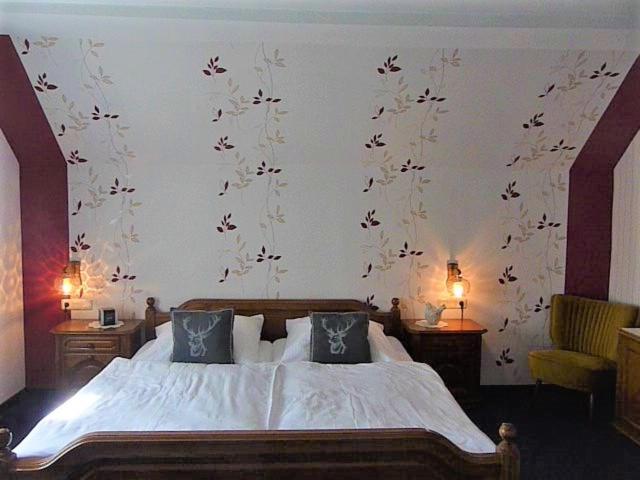 Hotel "Woiler Hof" Garni เอสลัวห์ ภายนอก รูปภาพ