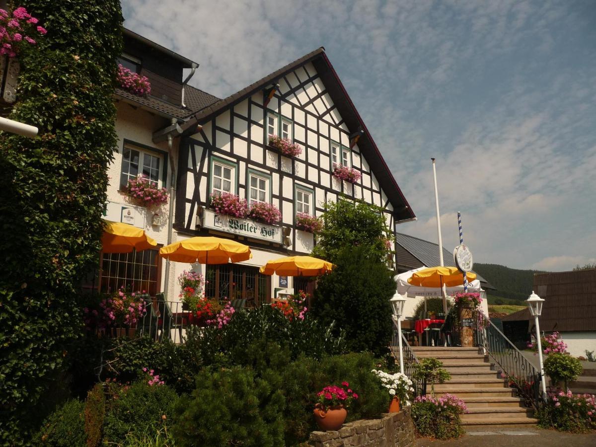 Hotel "Woiler Hof" Garni เอสลัวห์ ภายนอก รูปภาพ
